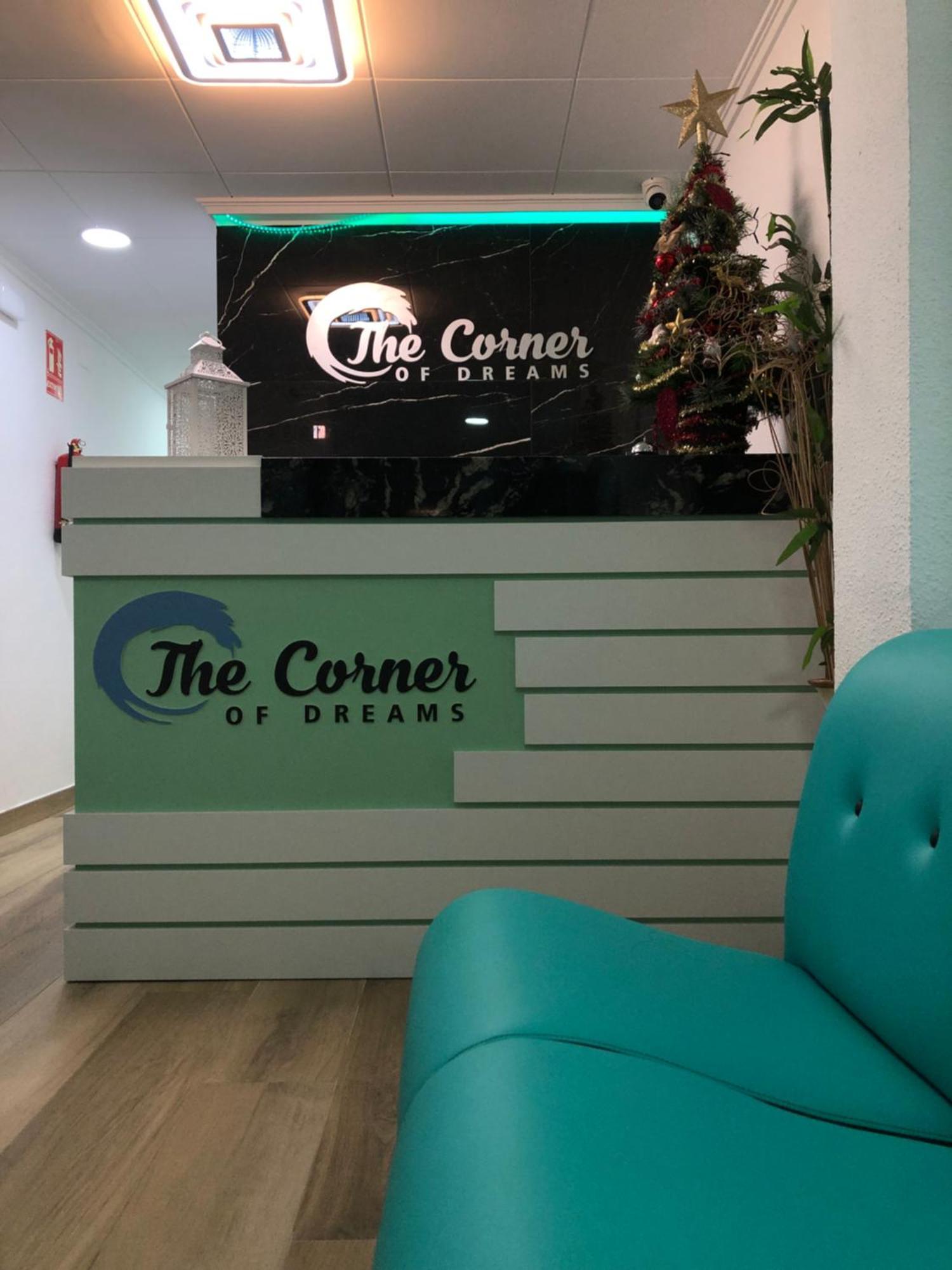 Hotel The Corner Of Dreams à Faro de Cullera Extérieur photo